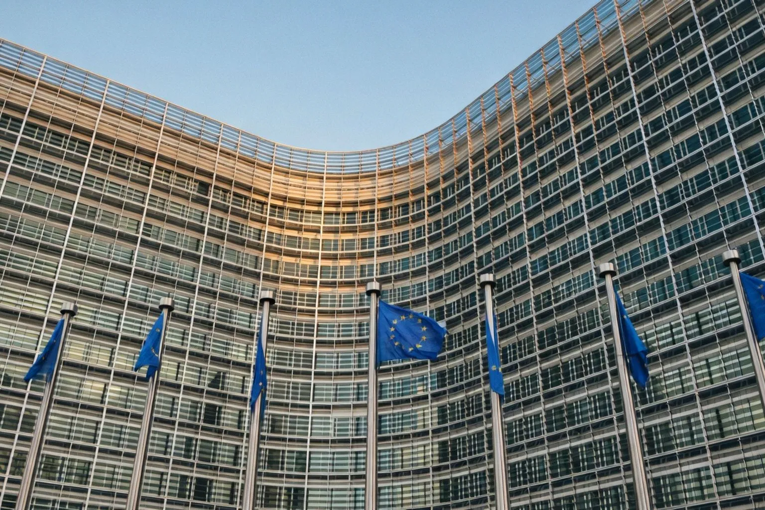 Airbnb interpelle Bruxelles sur l'encadrement des locations saisonnières en Europe