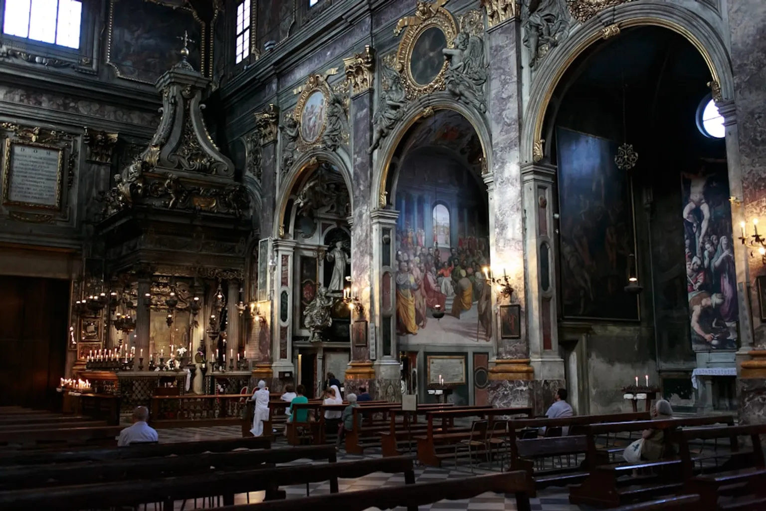 Horaires d'Orsanmichele : quel créneau pour éviter la foule ?