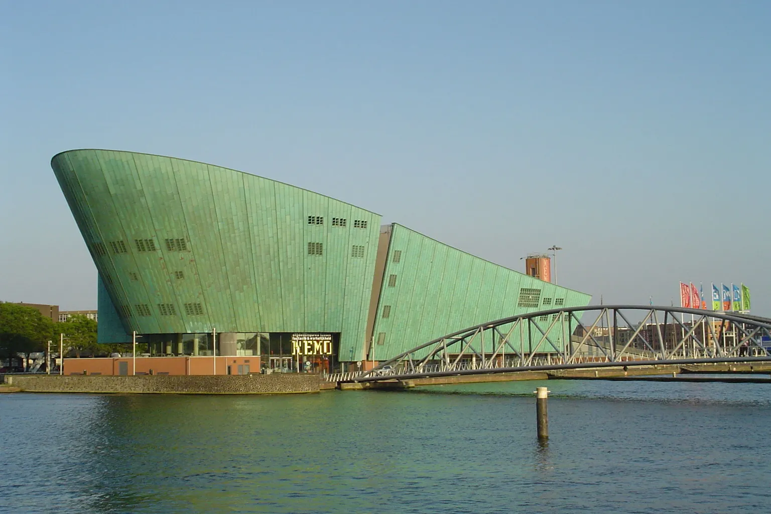 Musée des sciences NEMO : quel billet choisir pour qui ?