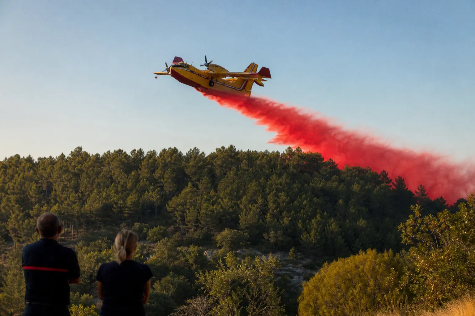 Risque incendie dans l'Hérault : restrictions d'accès pour les vacanciers et curistes